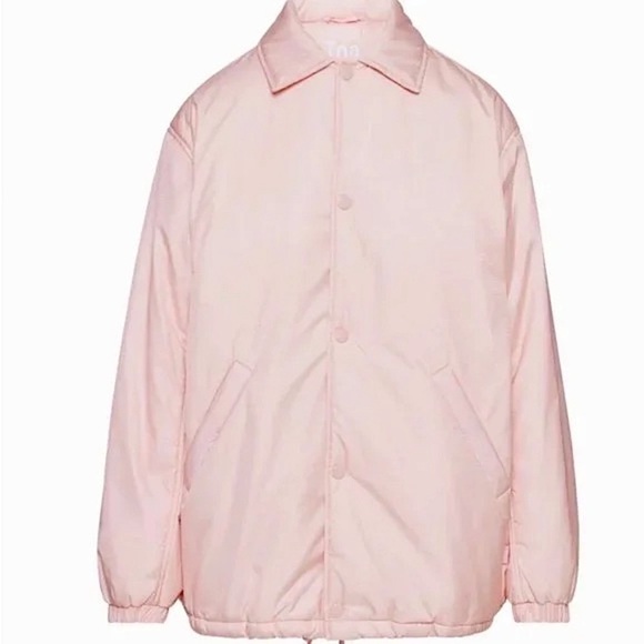 Aritzia Jackets & Blazers - Aritzia TNA Coaches Jacket, size Small in Poetic Pink
